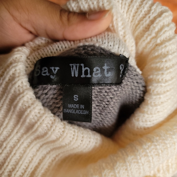 ❤️Say What? Grey & Cream Sweater💎 - Picture 4 of 4